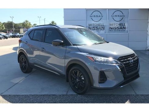 Certified 2024 Nissan Kicks SR w/ SR Premium Package image 1