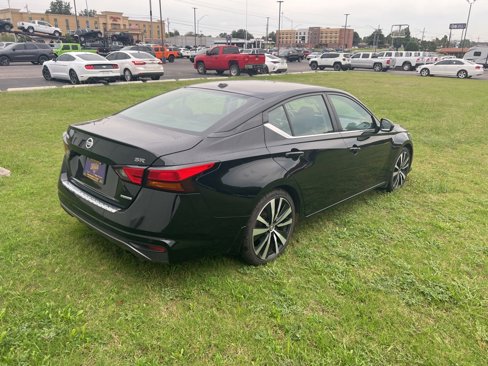 Used 2021 Nissan Altima 2.0 SR image 8