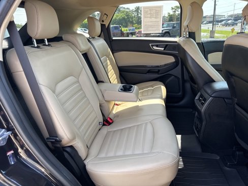 Used 2019 Ford Edge SEL w/ Equipment Group 201A image 19