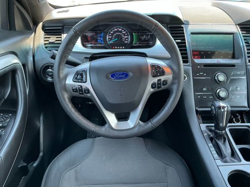 Used 2018 Ford Taurus SEL w/ Equipment Group 201A image 13