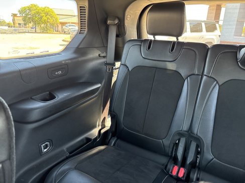 Used 2022 Jeep Grand Cherokee L Laredo image 45
