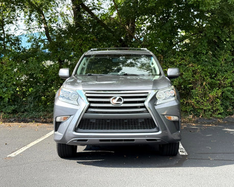 Used 2016 Lexus GX 460 w/ Preferred Accessory Package image 2