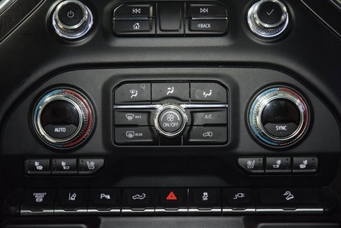 Used 2020 GMC Sierra 2500 AT4 w/ Technology Package image 29