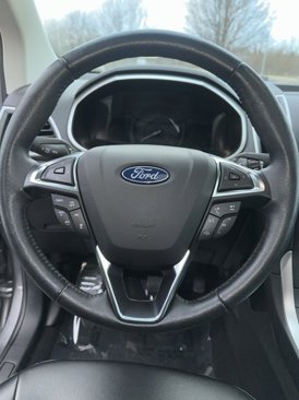 Used 2021 Ford Edge SEL w/ Convenience Package image 18