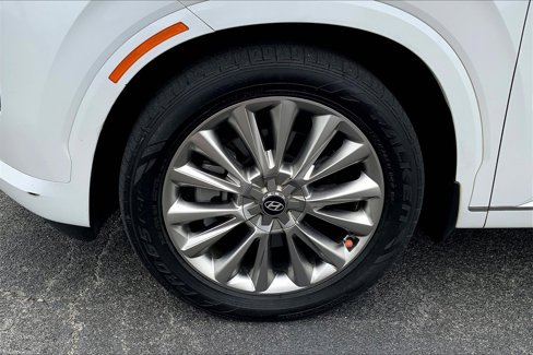 Used 2020 Hyundai Palisade Limited image 10