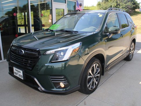 Used 2023 Subaru Forester Limited image 5