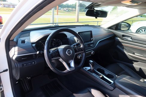 Used 2020 Nissan Altima 2.5 SR image 11