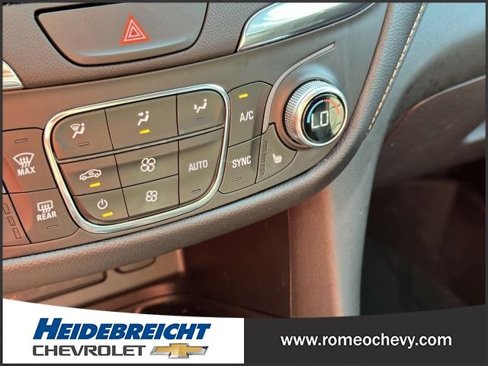 Used 2021 Chevrolet Equinox Premier w/ LPO, Floor Liner Package image 29