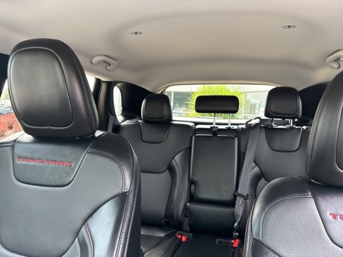 Used 2022 Jeep Cherokee Trailhawk w/ Premium Leather Package image 29