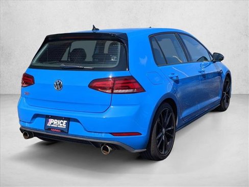 Used 2021 Volkswagen Golf S image 5