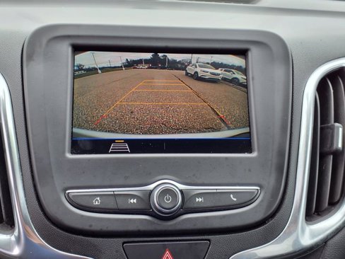Used 2021 Chevrolet Equinox LT image 12