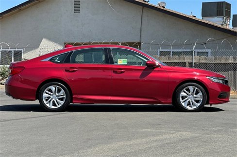 Used 2020 Honda Accord LX image 3