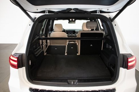Used 2024 Mercedes-Benz GLB 250 4MATIC image 27