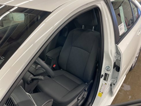 New 2025 Toyota Corolla LE image 12