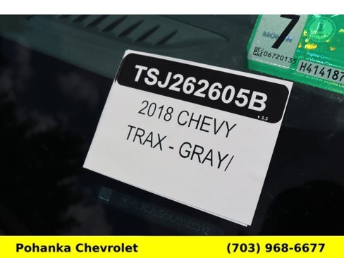 Used 2018 Chevrolet Trax LT w/ LT Convenience Package image 34