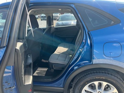 Used 2022 Ford Escape S image 16