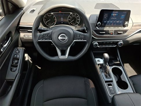 Certified 2024 Nissan Altima 2.5 SV image 20