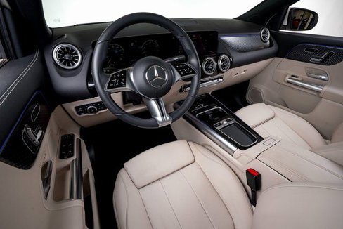 Used 2024 Mercedes-Benz GLA 250 4MATIC image 26