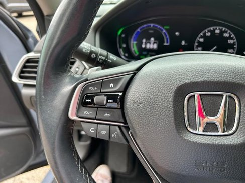 Used 2022 Honda Accord Touring image 19