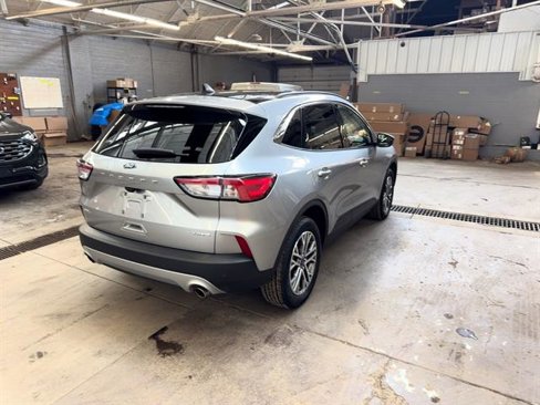 Certified 2022 Ford Escape SEL image 5