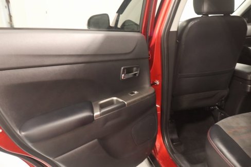 Used 2018 Mitsubishi Outlander Sport SE image 11