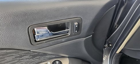 Used 2012 Ford Fusion SE image 12