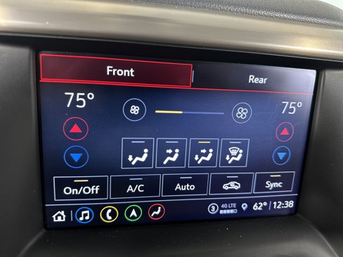 Used 2021 GMC Acadia Denali w/ Denali Ultimate Package image 26