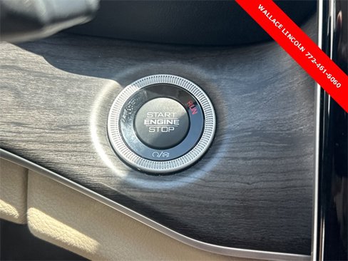Used 2022 Jeep Grand Cherokee L Limited image 26