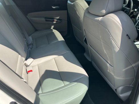 Used 2016 Acura TLX image 26