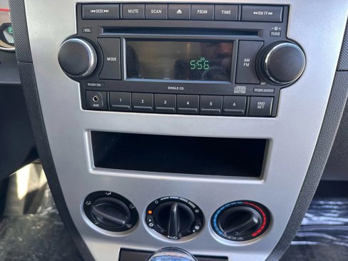Used 2008 Dodge Caliber SXT image 16