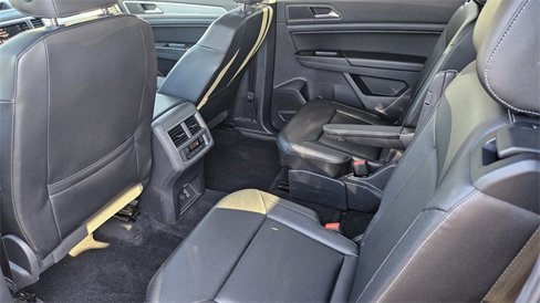 Used 2018 Volkswagen Atlas SE image 12