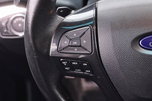 Used 2017 Ford Explorer XLT image 26