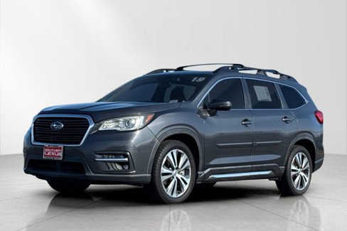 Used 2019 Subaru Ascent Limited w/ Popular Package #3 image 2