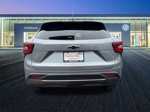 Used 2024 Chevrolet Trax ACTIV image 5