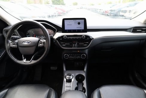 Used 2021 Ford Escape SEL image 11