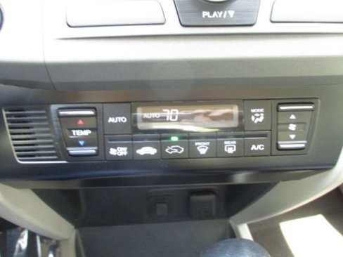 Used 2012 Honda Civic Hybrid Sedan image 39