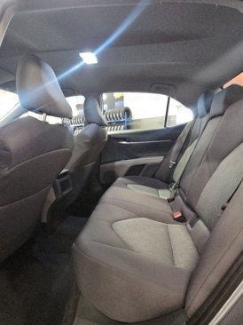 Used 2019 Toyota Camry L image 29