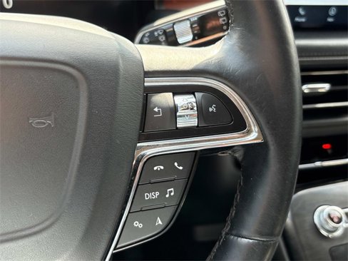 Used 2021 Lincoln Nautilus Reserve image 32