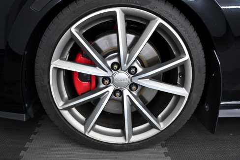 Used 2024 Volkswagen GTI SE image 43