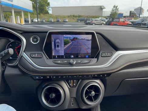 Used 2020 Chevrolet Blazer Premier w/ Driver Confidence II Package image 31