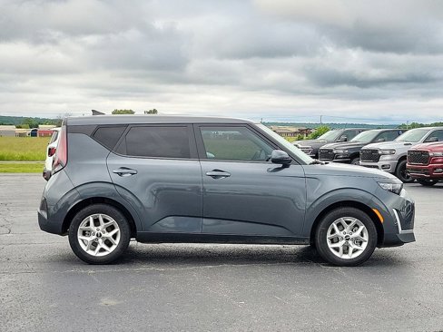 Used 2024 Kia Soul LX w/ Option Group 015 image 6