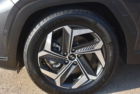 Used 2022 Hyundai Tucson Limited w/ Cargo Package image 10