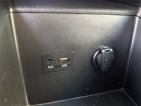 Used 2017 Kia Forte LX image 24