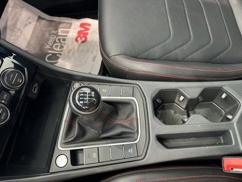 Used 2020 Volkswagen Jetta GLI Autobahn w/ GLI Autobahn Black Package image 32