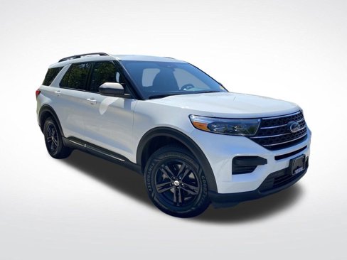 Used 2020 Ford Explorer XLT w/ Comfort Package image 50