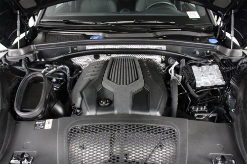 Certified 2025 Porsche Macan image 26