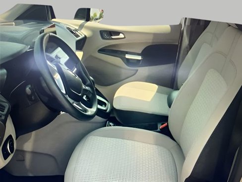 Used 2019 Ford Transit Connect XLT image 11