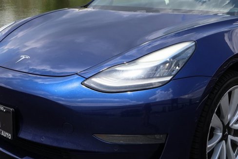 Used 2018 Tesla Model 3 Long Range image 7