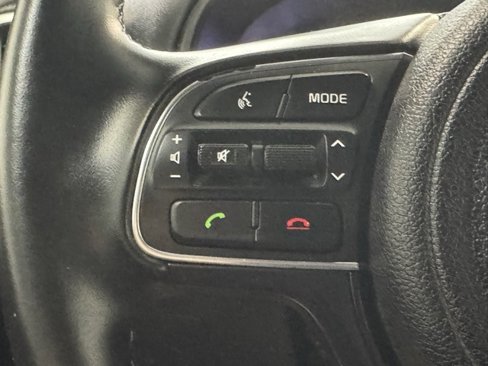 Used 2018 Kia Sportage EX image 16