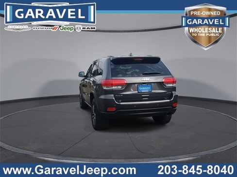 Used 2017 Jeep Grand Cherokee Limited image 8